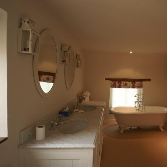 More images from 2283