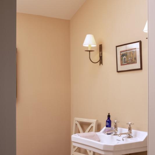 More images from 2484