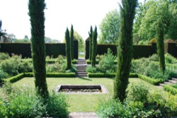 Sidebar random image